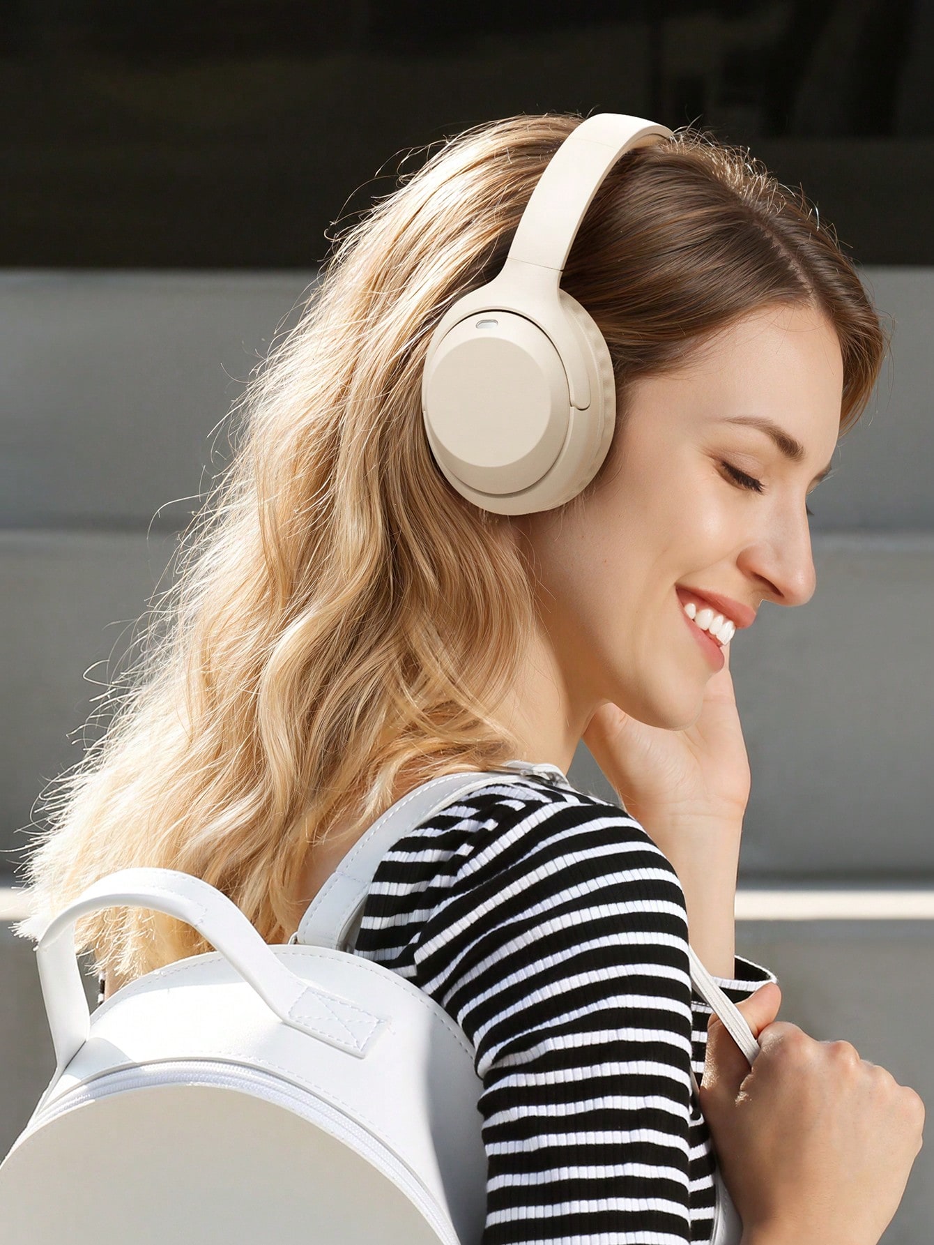 Teckwe New Wireless Over Ear H - Power Bank Wireless ulasan dan harga